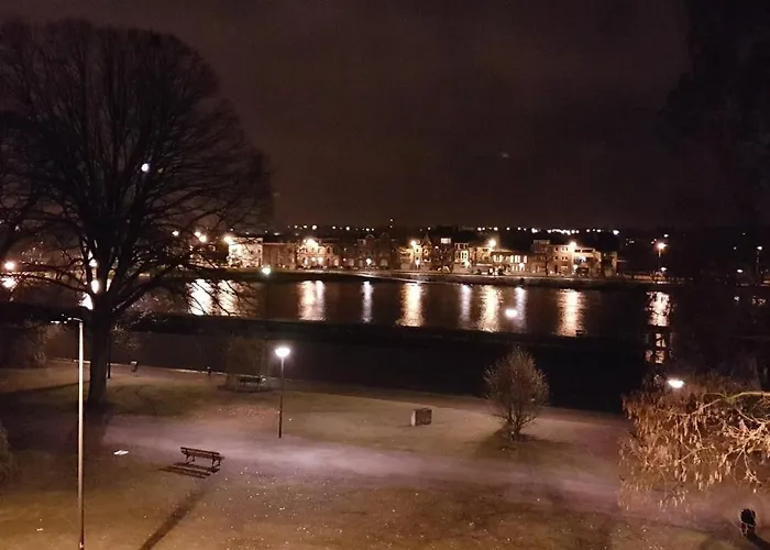 Au Fil De L Eau